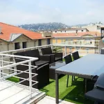 Appartement Duplex Rue Congres Centre Ville